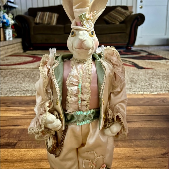 Vintage ~ Easter ~ White Rabbit from Lewis Carroll's (Alice In Wonderland) W/Box - Picture 8 of 16
